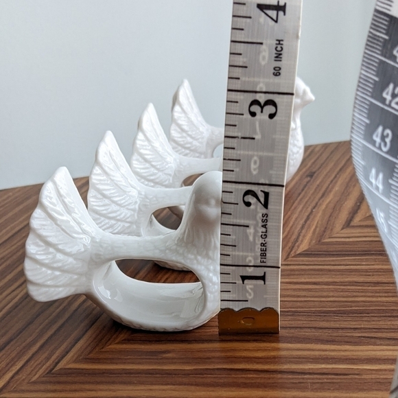 SHAFFORD Design doves China Porcelain Napkin Rings, Set of 4 White Bird of Peace - Picture 4 of 8